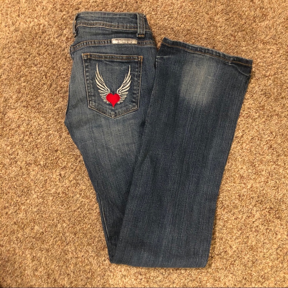 Cowgirl Tuff jeans *missing button* size 26